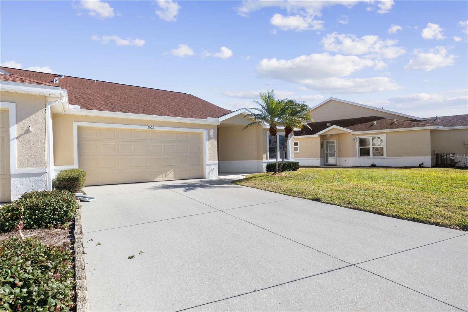 2608 EDGEWATER CT