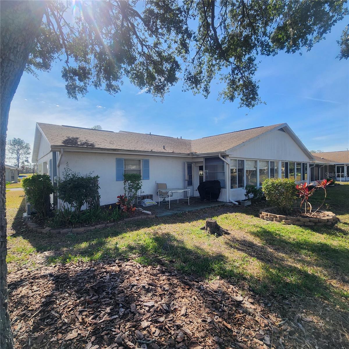 2241 GREENWICH DR #68
