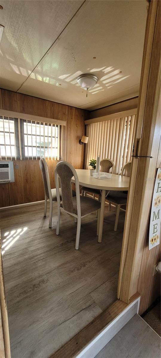 1199 PINETOP DR #359 photo 4