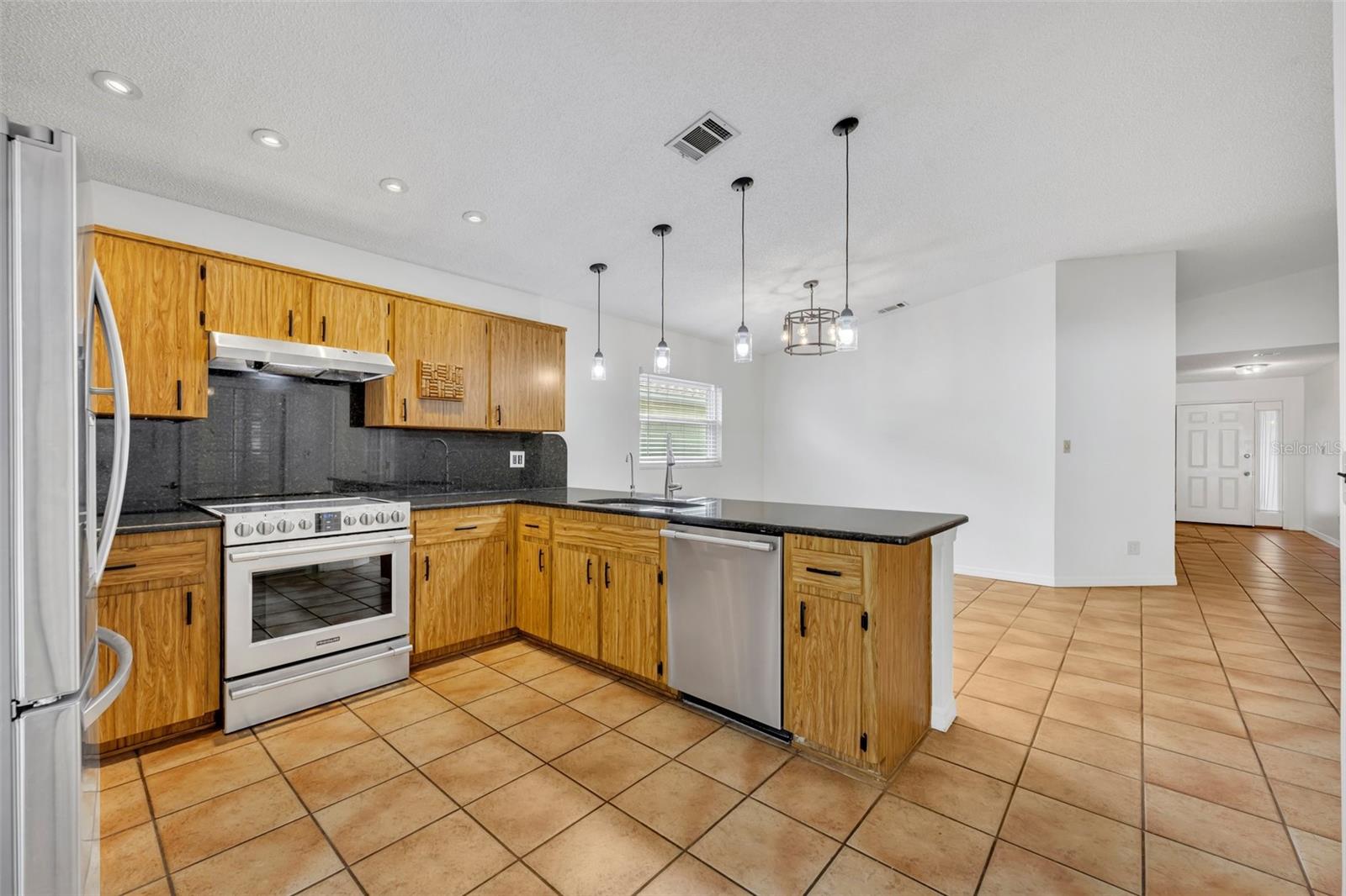 4187 BUGLERS REST PL photo 4