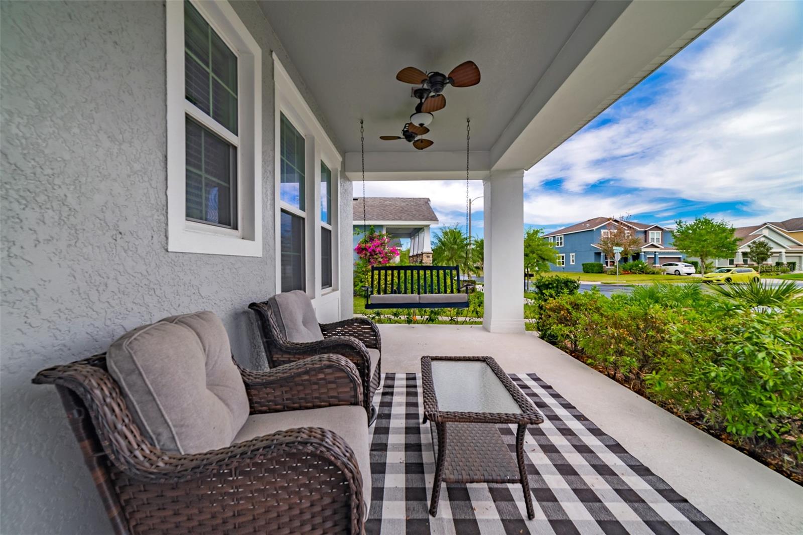 5027 AUTUMN RIDGE DR photo 3