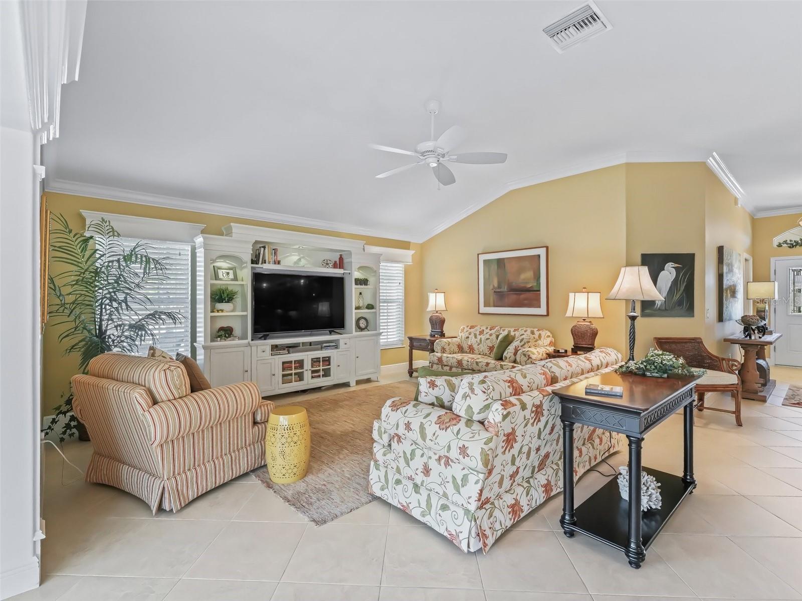 3416 EISENHOWER WAY photo 5