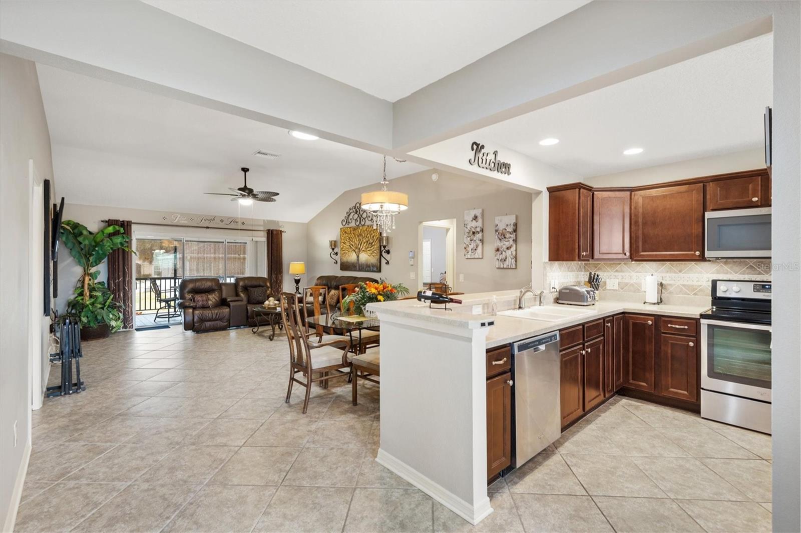 2954 SILK TREE TER photo 5