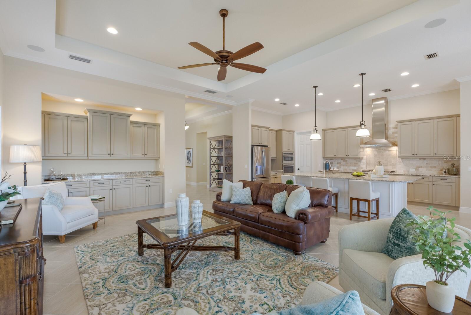 16722 COLLINGTREE XING photo 3