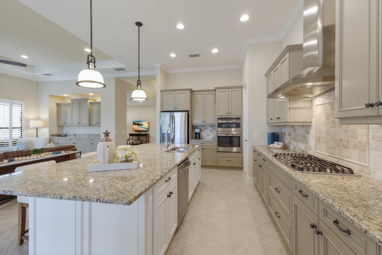 16722 COLLINGTREE XING photo 5