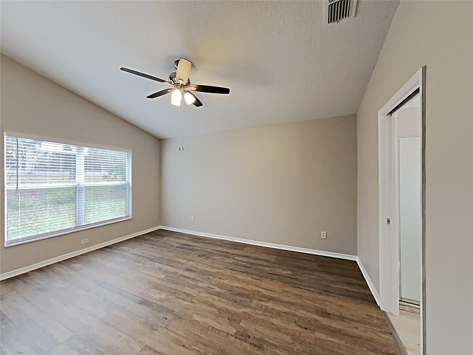 12701 WINFIELD SCOTT BLVD photo 3