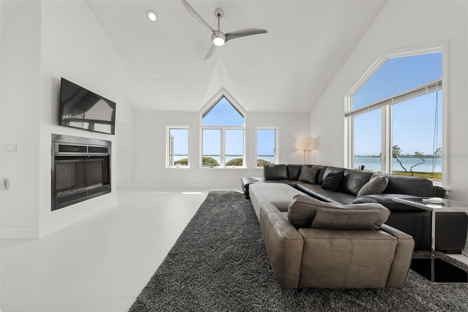73 TIDY ISLAND BLVD photo 4