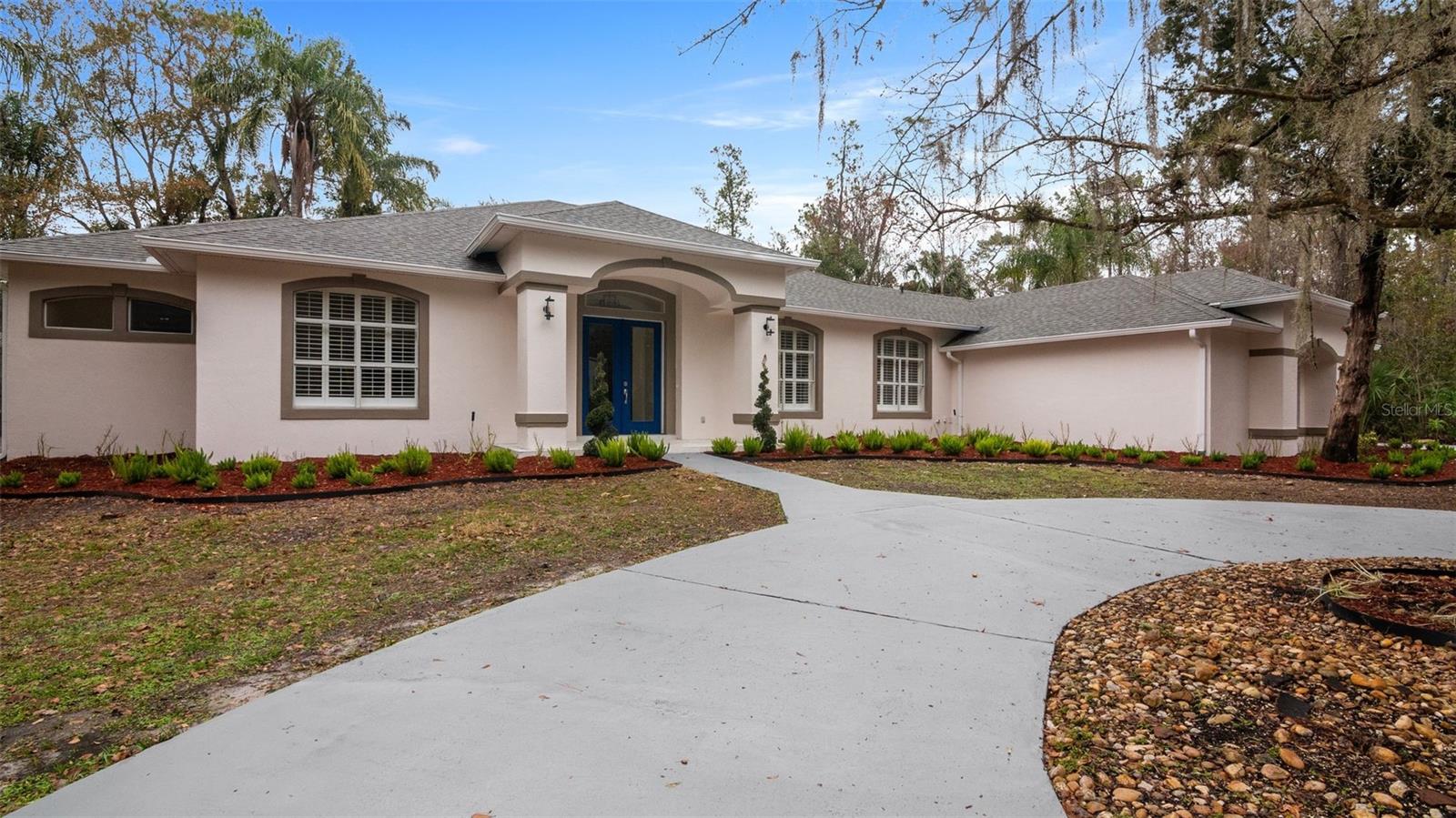 2397 RIVER TREE CIR photo 3