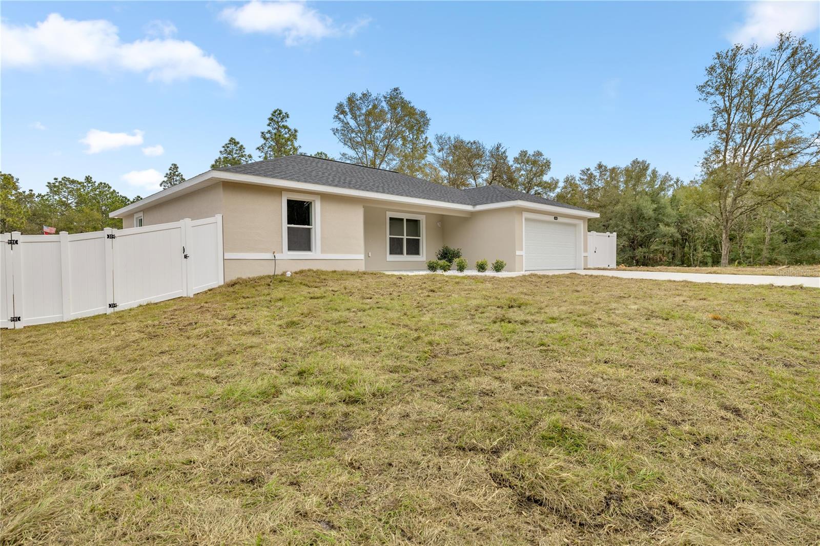 4353 SW 159TH AVE photo 2