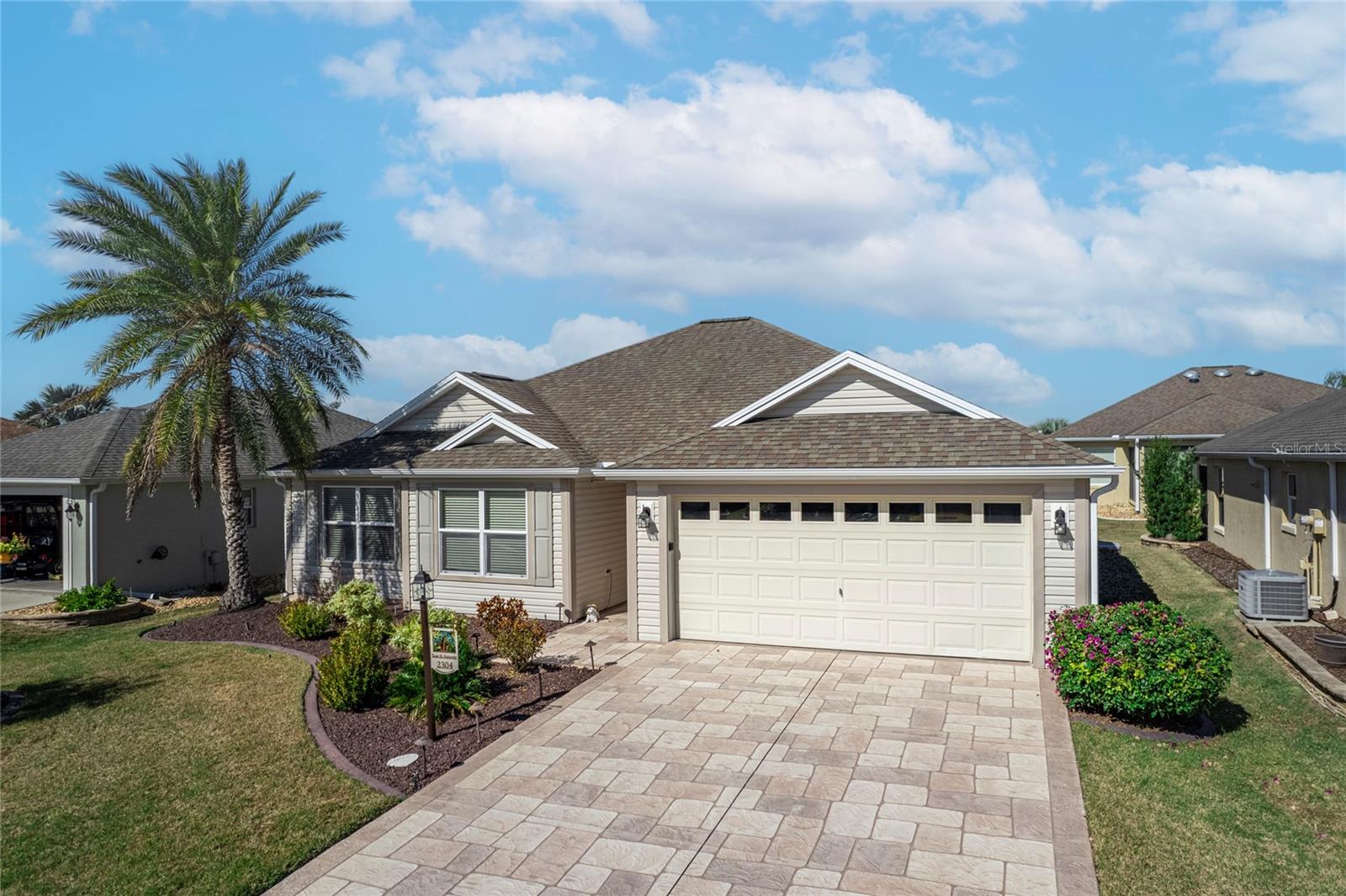 2304 GRENADIER WAY photo 2
