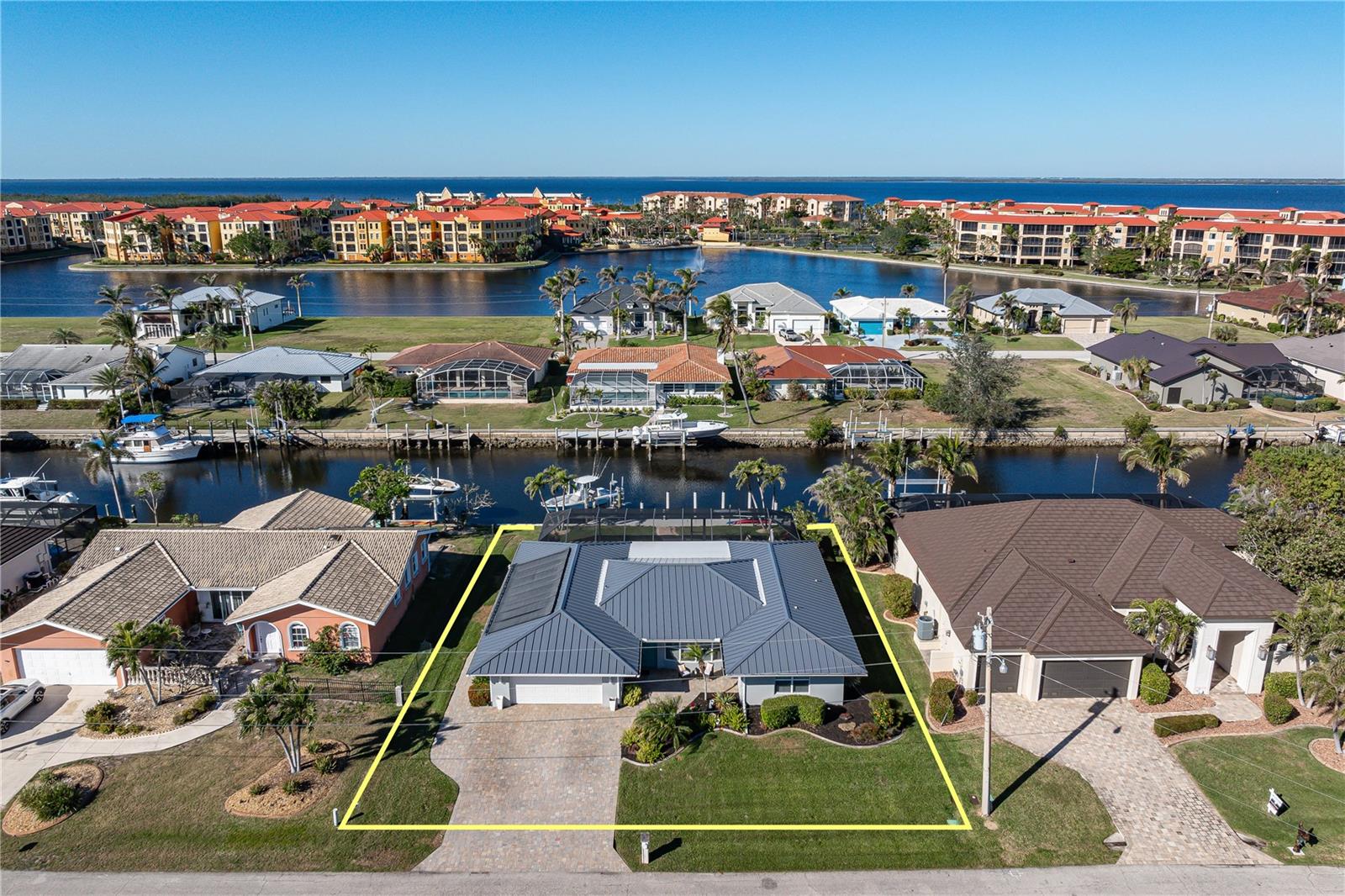 2871 CORAL WAY photo 2