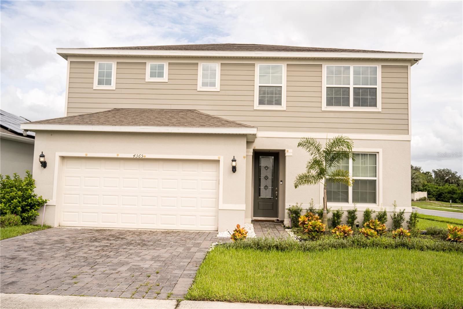 Single Family Residence