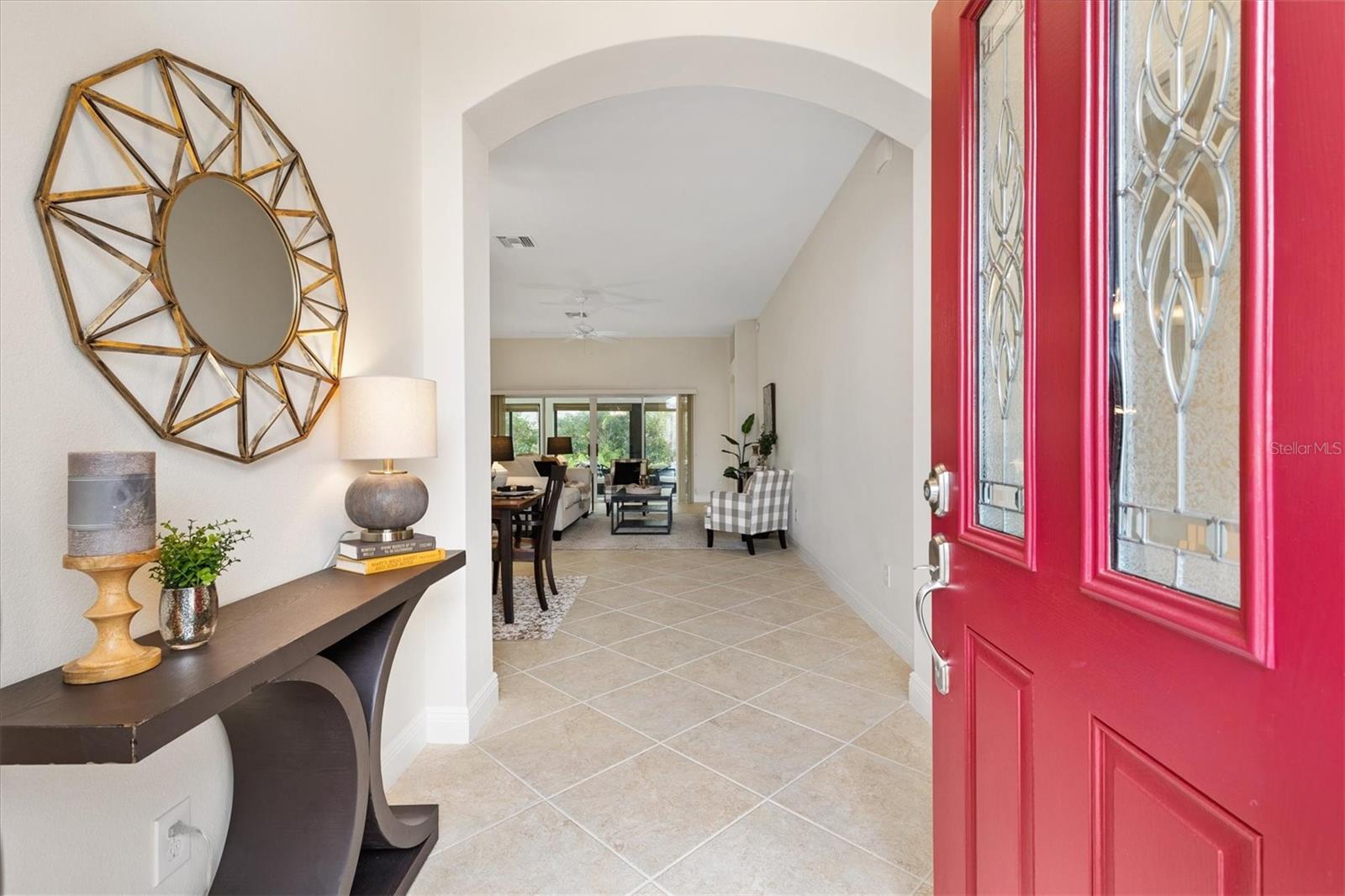 584 BRADFORD LOOP photo 4