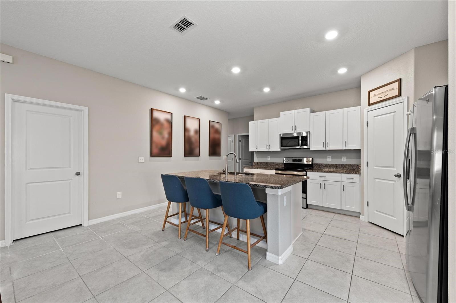15304 MILLER CREEK DR photo 4