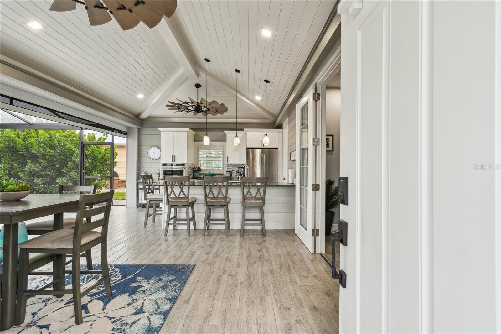 8234 SW SAND CRANE CIR photo 2