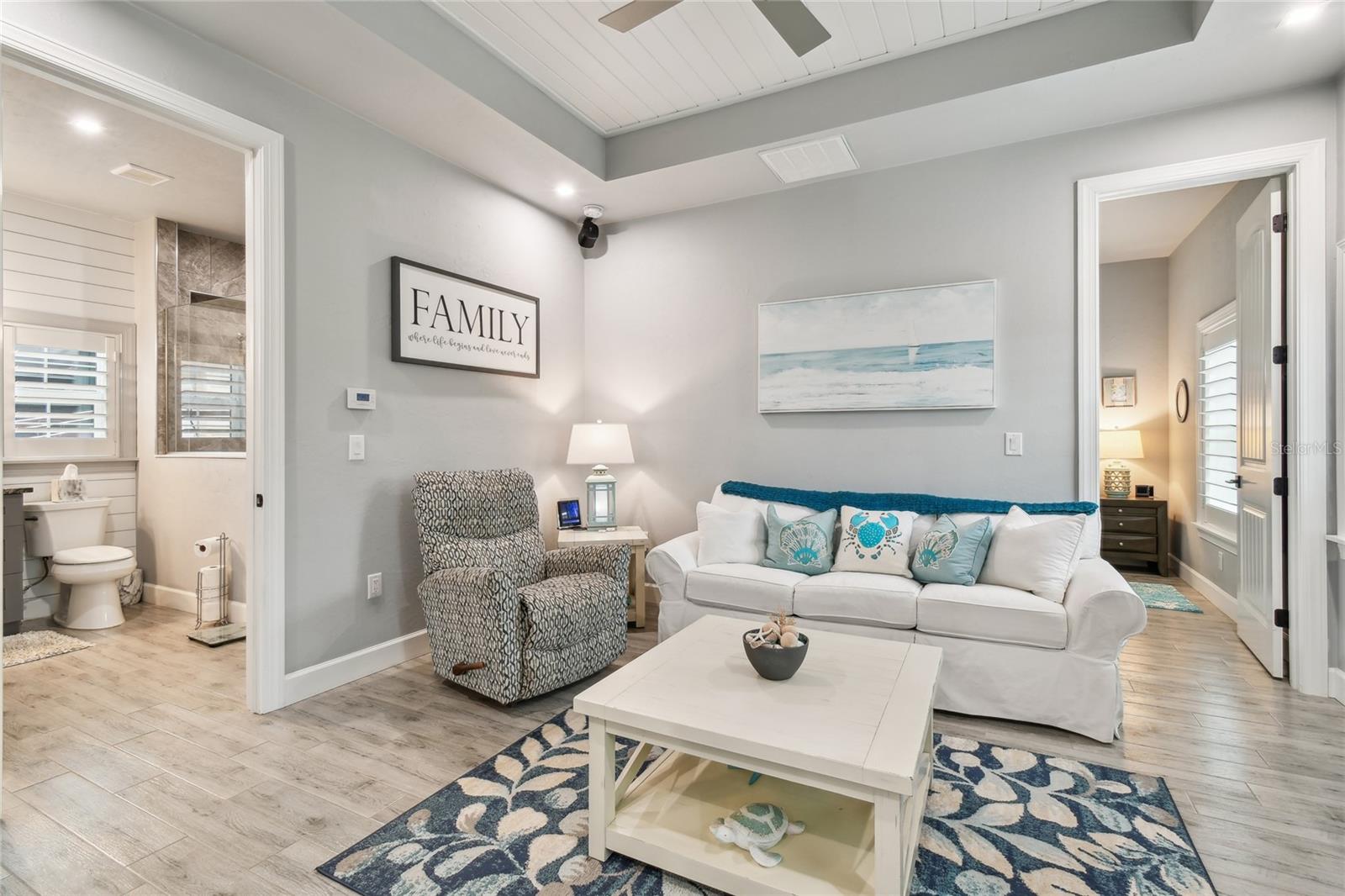 8234 SW SAND CRANE CIR photo 4