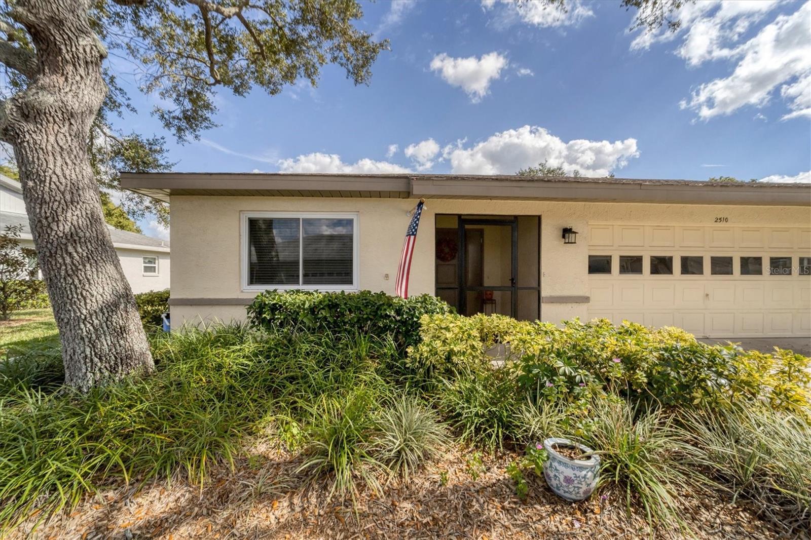 2510 LANCASTER DR #166 photo 2