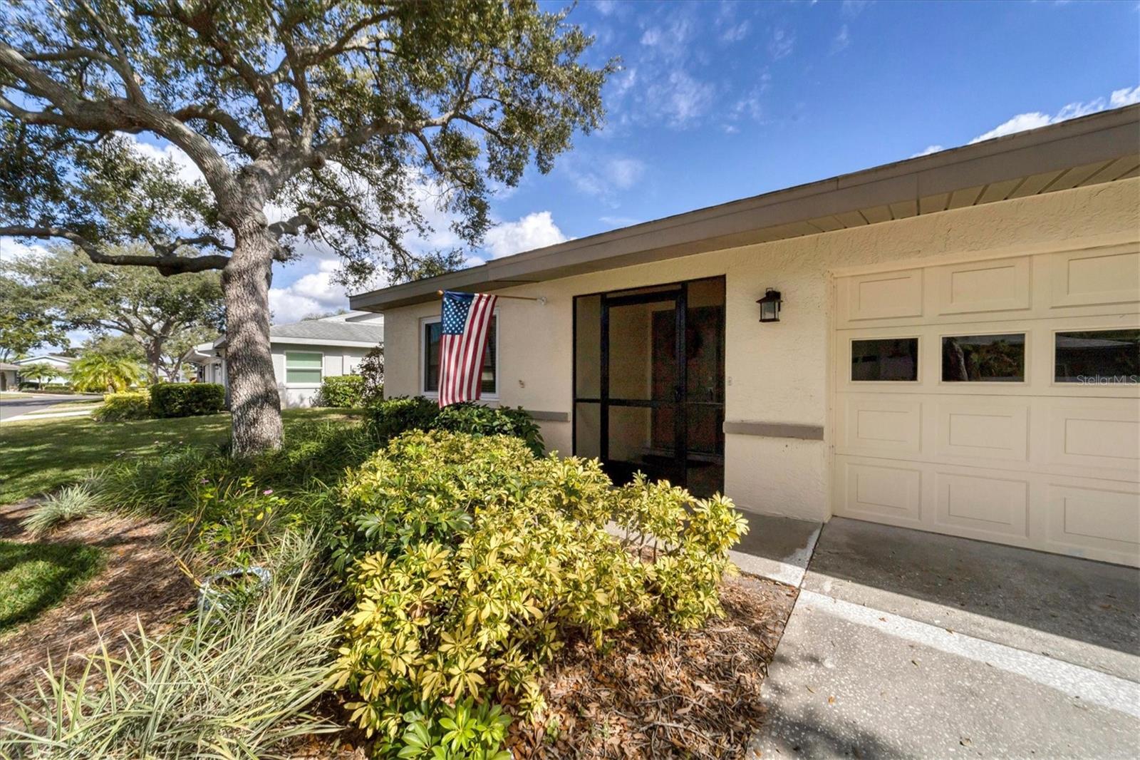 2510 LANCASTER DR #166 photo 3