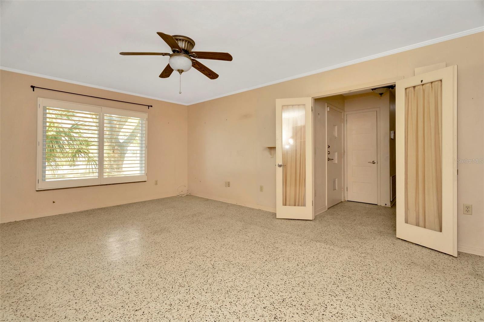 215 DRUID HILLS RD photo 2