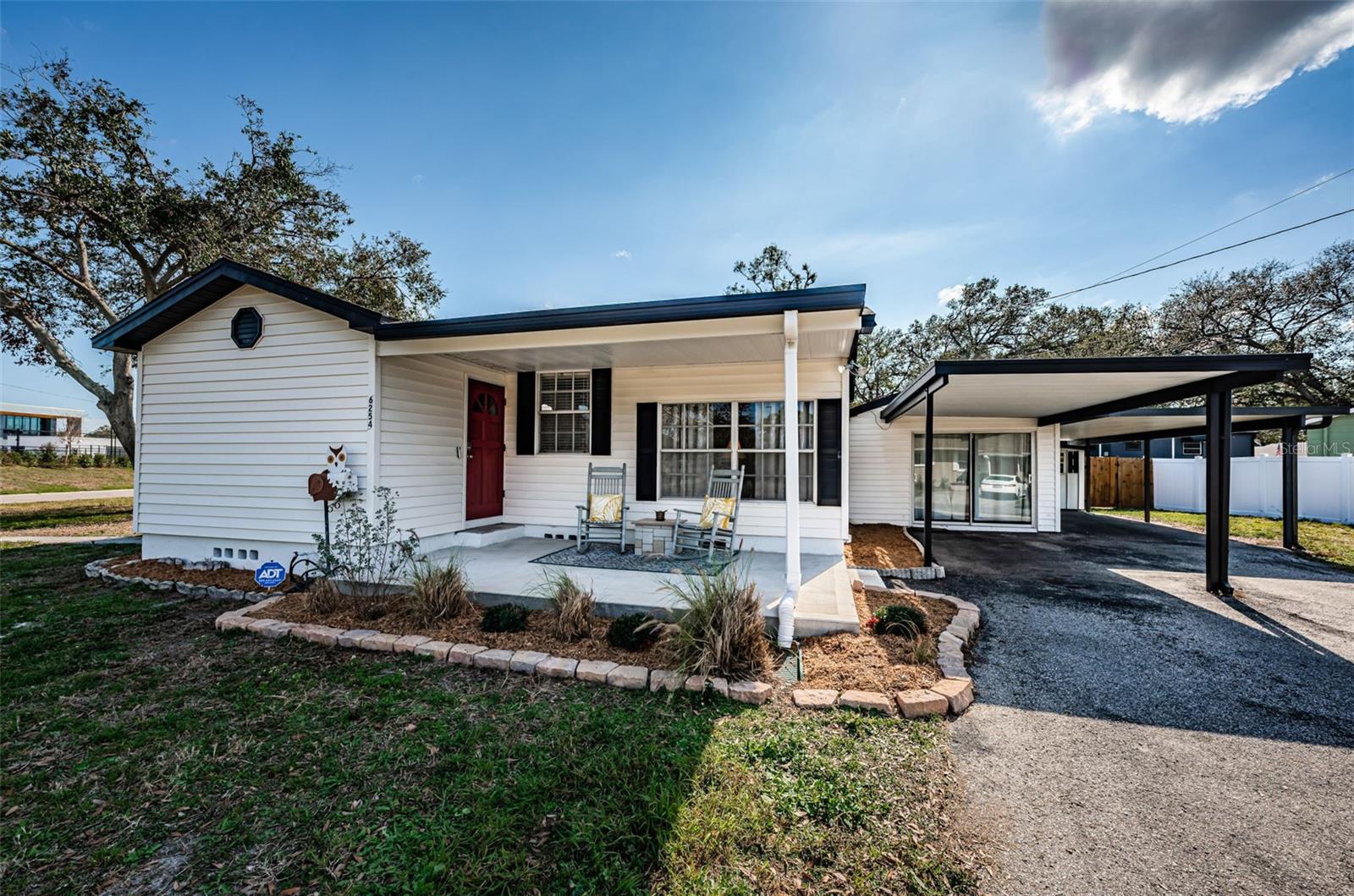 6254 PERSHING ST NE — home for sale