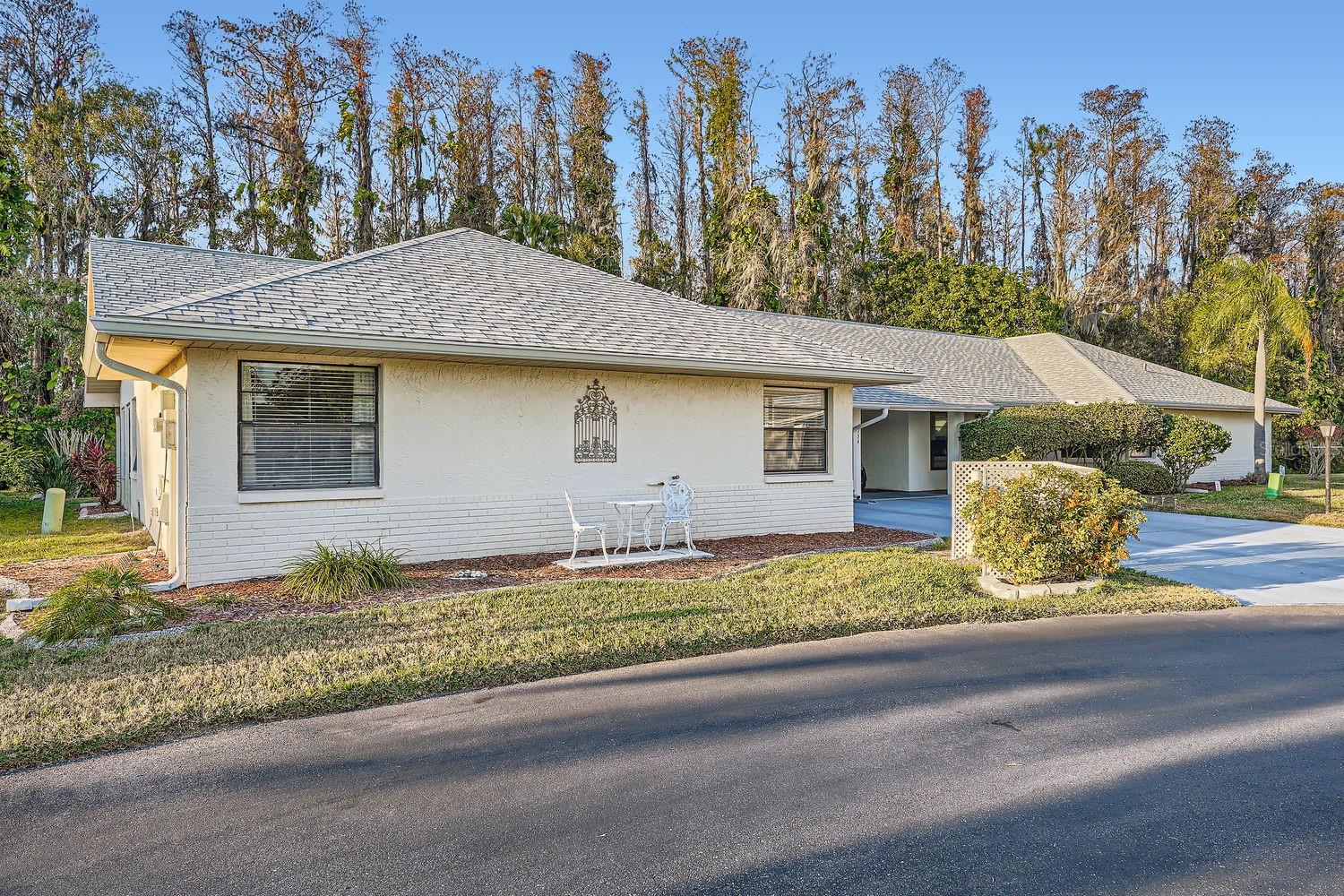 1752 ATRIUM DR photo 3