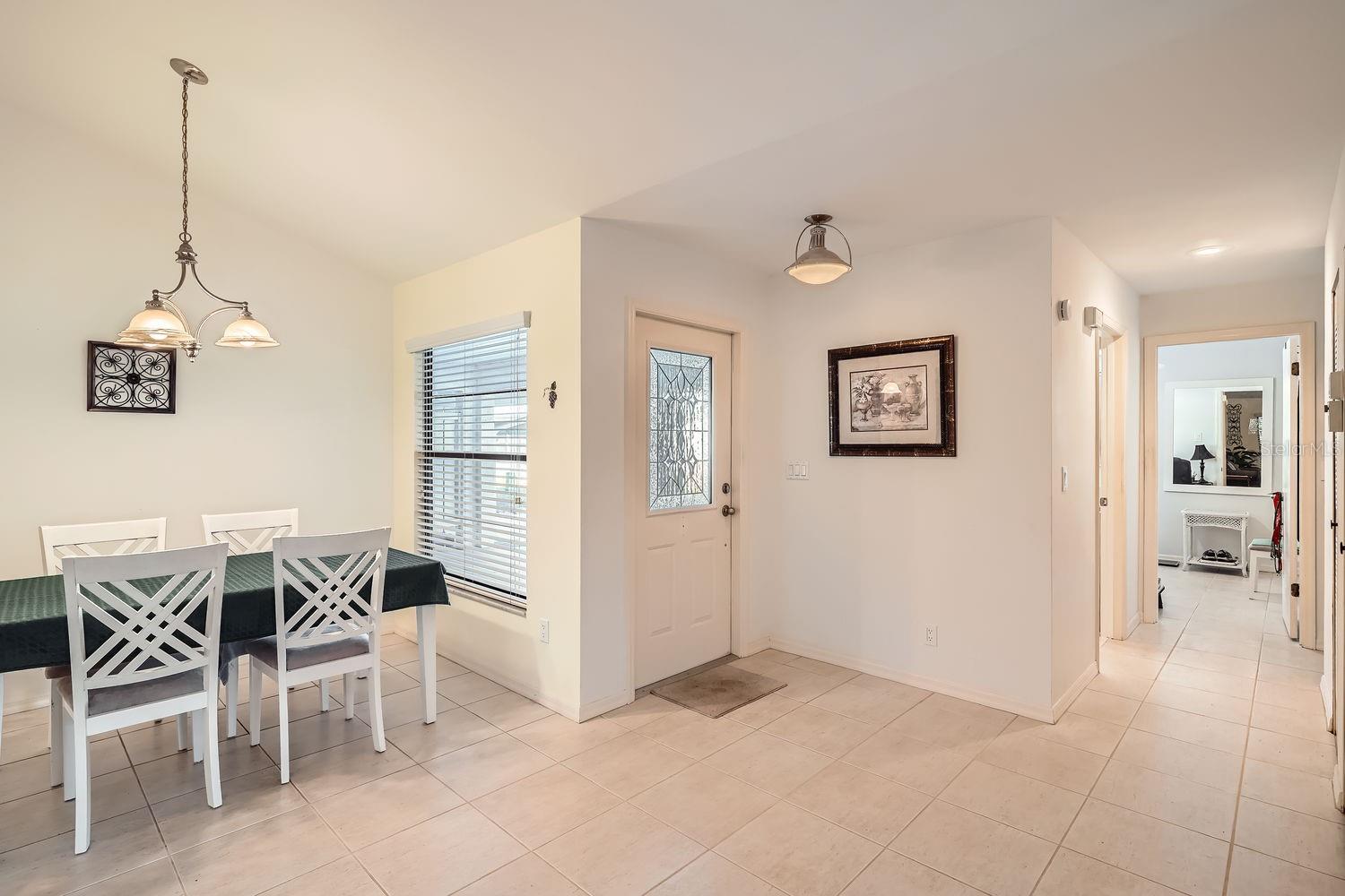 1752 ATRIUM DR photo 5