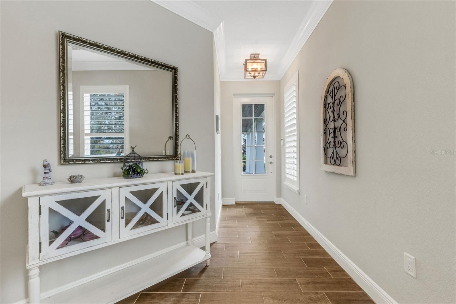8018 SANDSTAR WAY photo 5