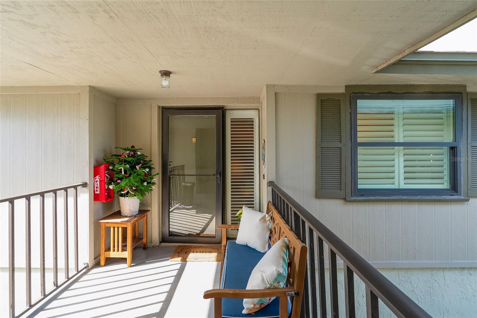 16 ALEDO CT photo 2