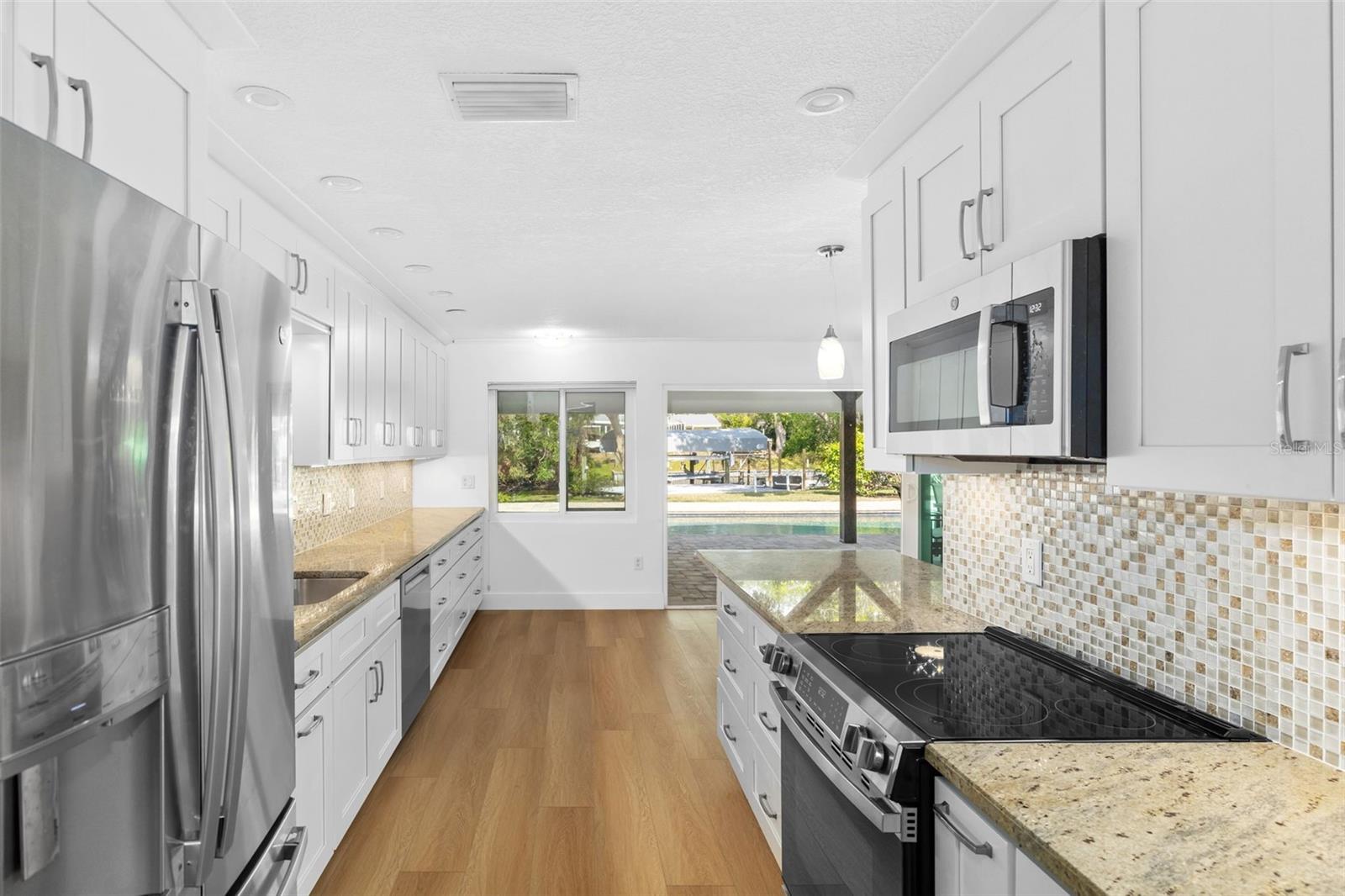 6926 MAGELLAN WAY photo 5