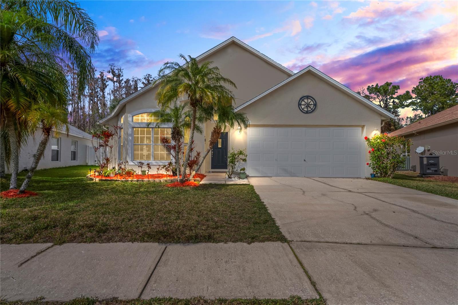 1301 HORSEMINT LN photo 2