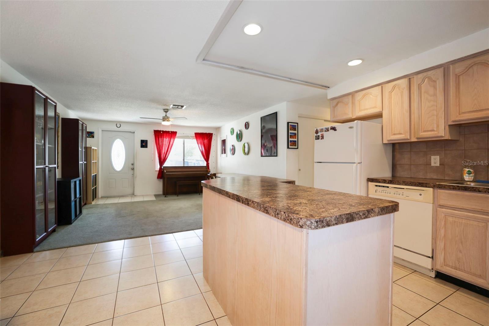 3108 ASH CT photo 4