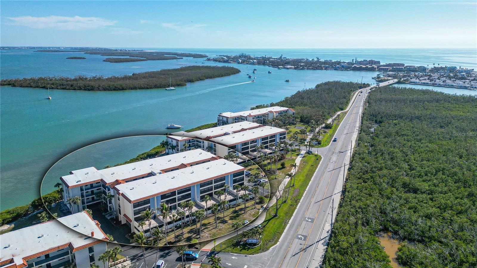 1651 BEACH RD #408 photo 4