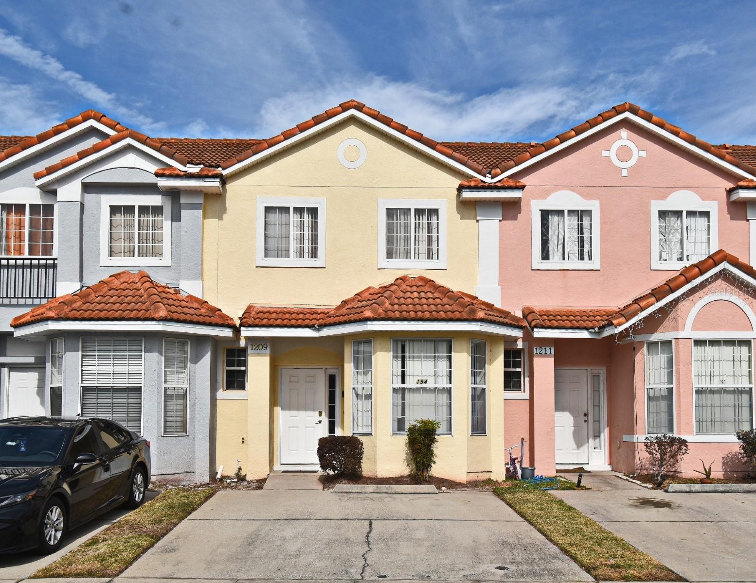 1209 S BEACH CIR — home for sale