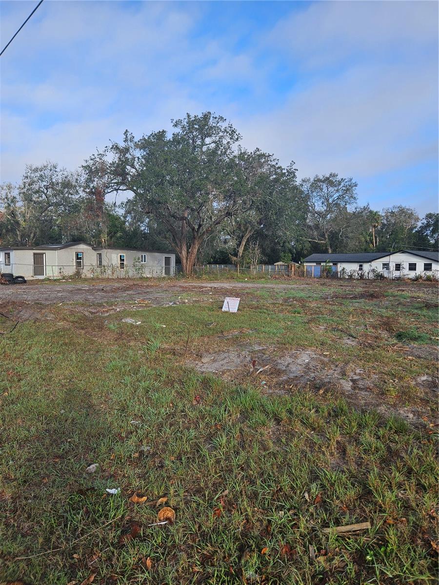 3110 E HENRY AVE photo 3