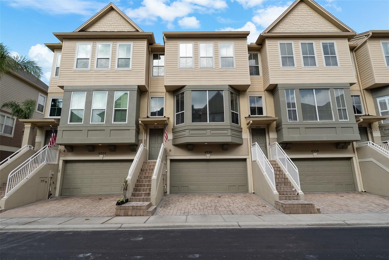 4334 SPINNAKER COVE LN photo 2