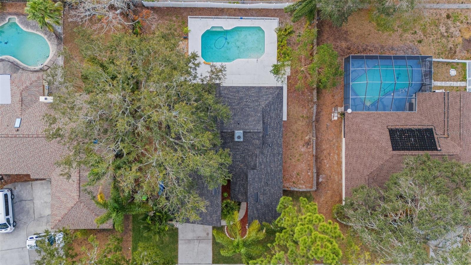 2826 KAVALIER DR photo 4
