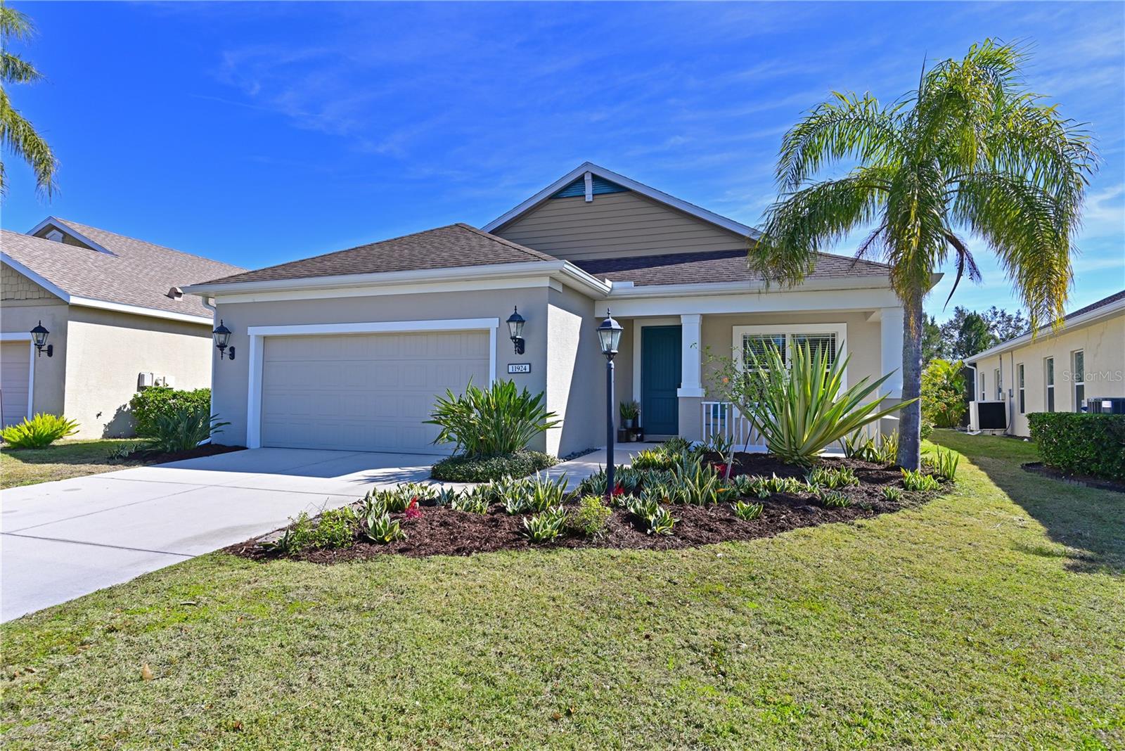 11924 FOREST PARK CIR — home for sale