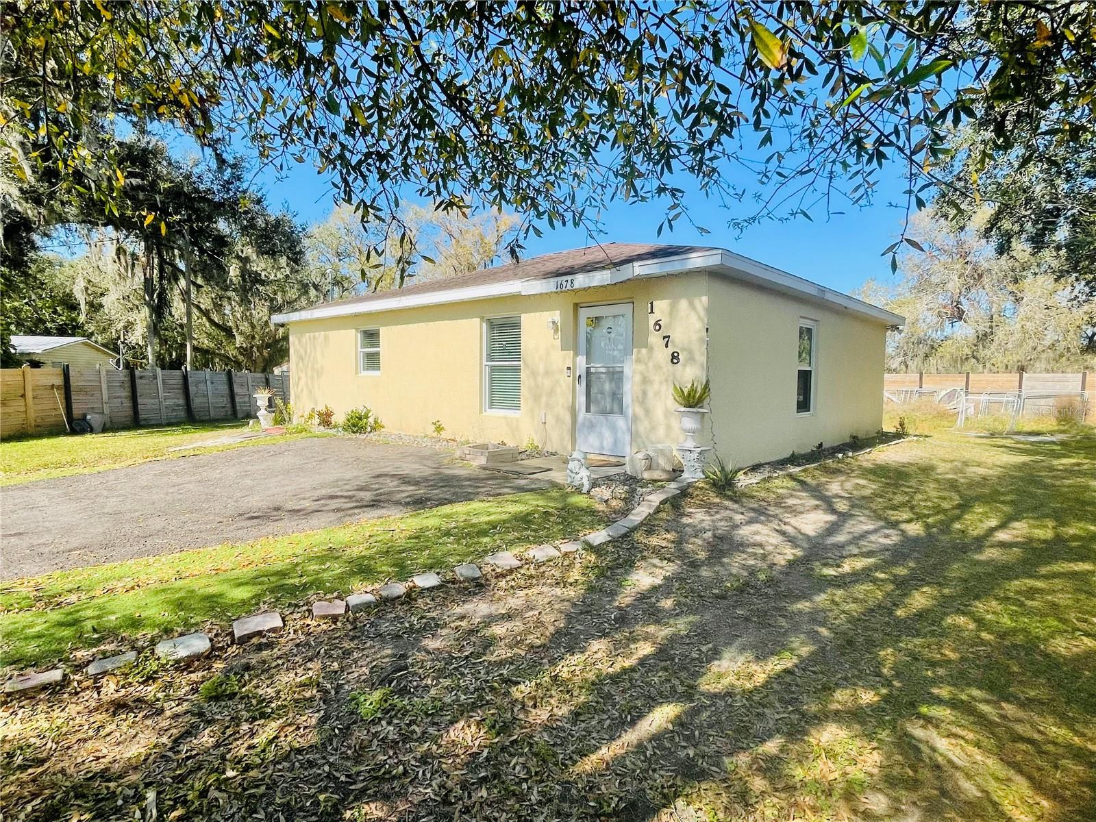 Single Family Residence