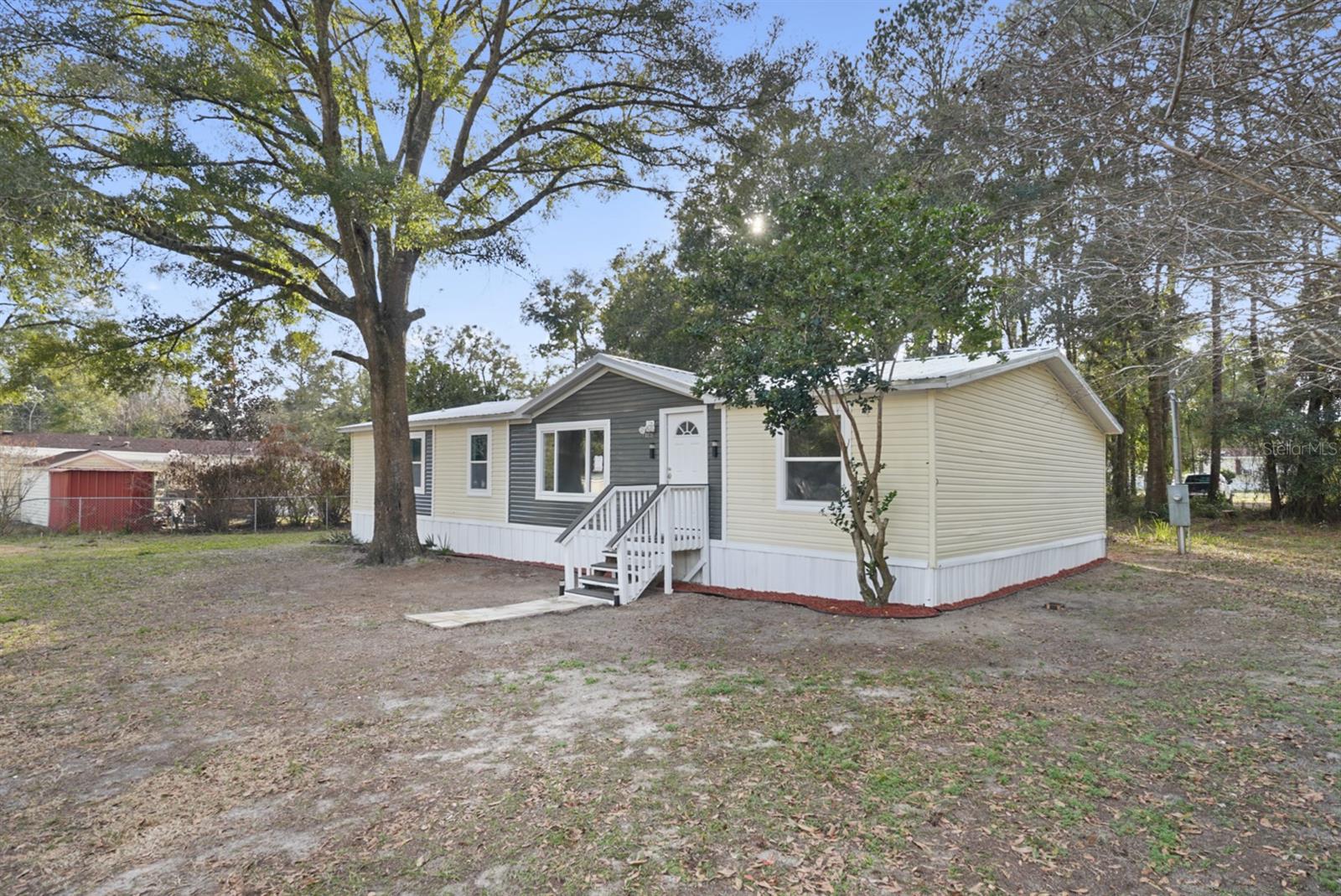 8560 NW 13TH CT photo 2