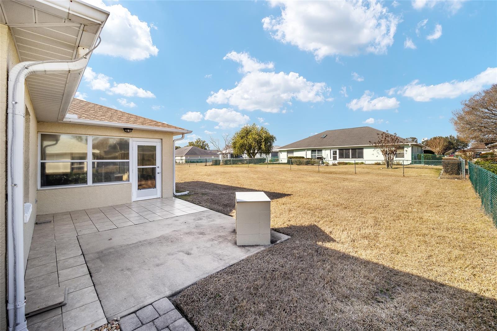 4629 NW 30TH PL photo 2