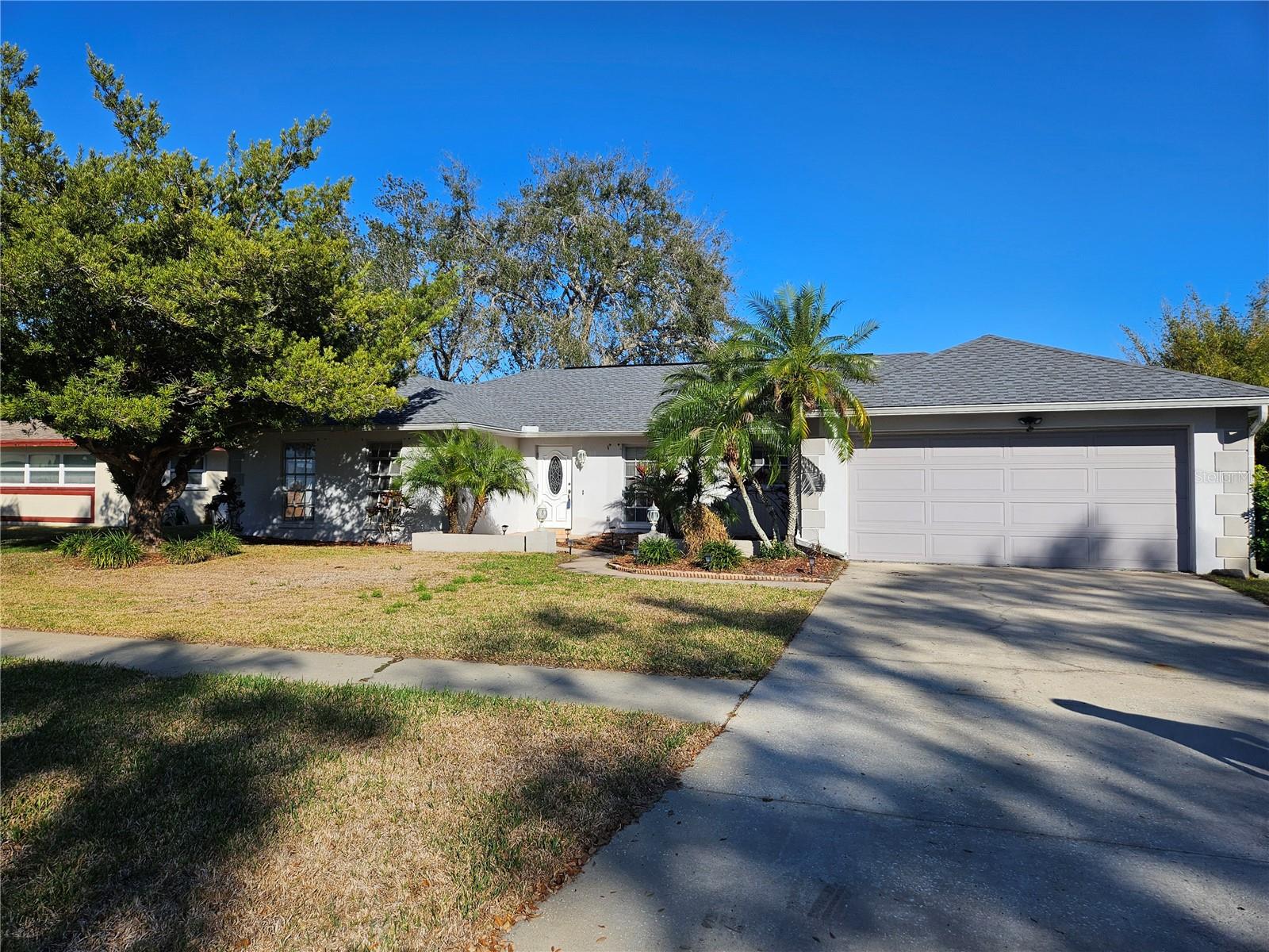 1984 ARVIS CIR E photo 2
