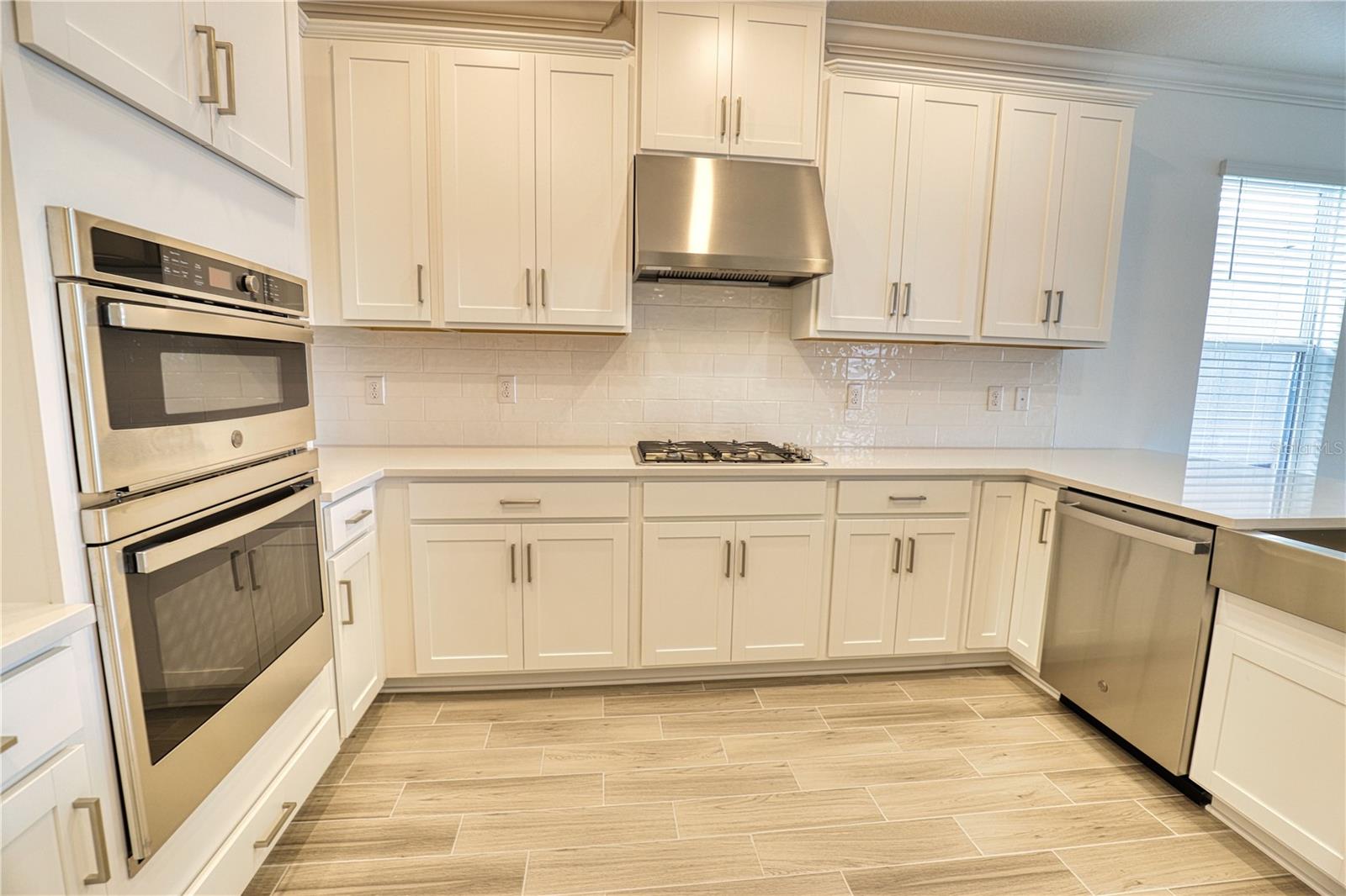 15060 SHADY PALMS LN photo 5