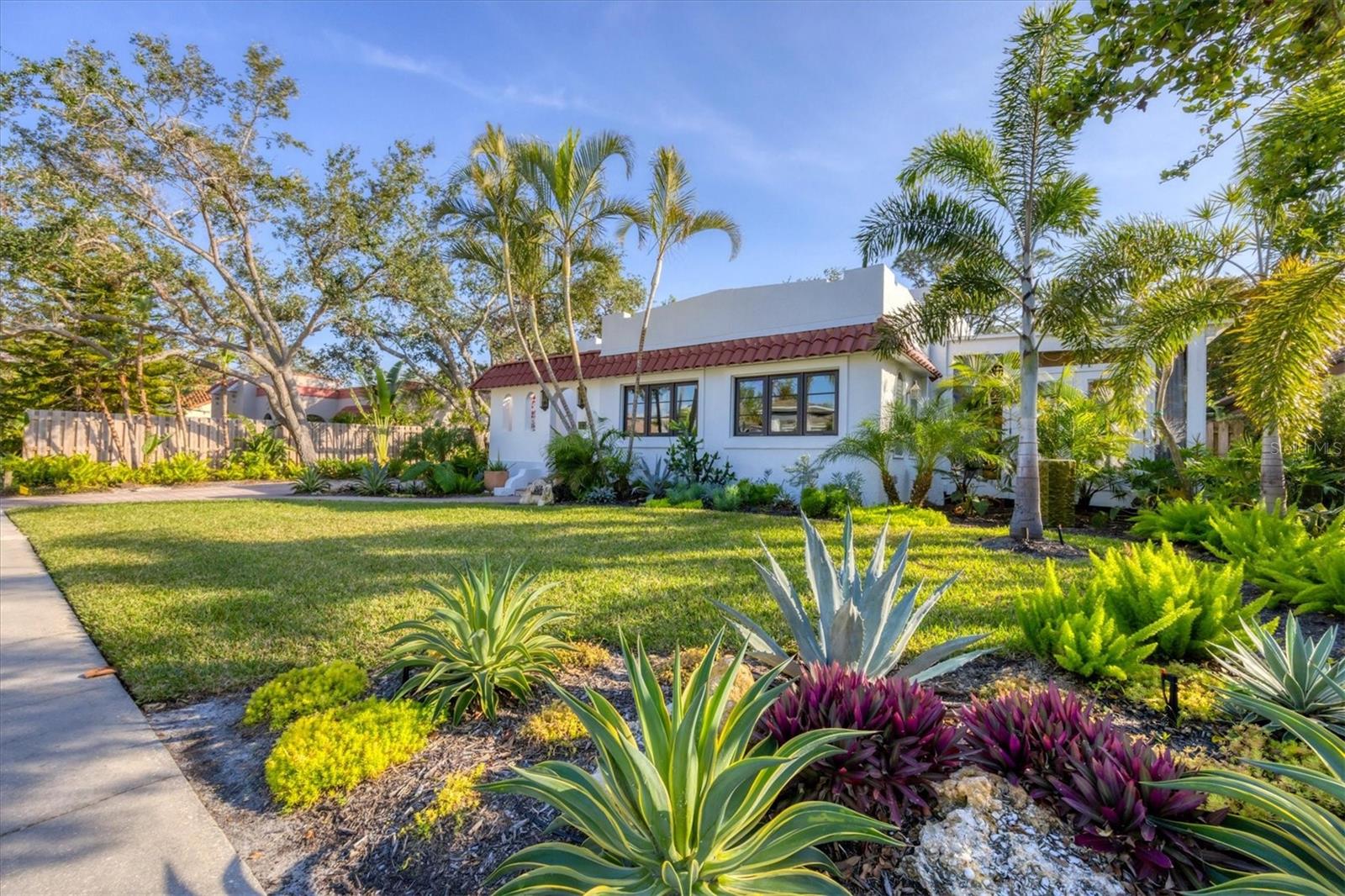 Single Family Residence