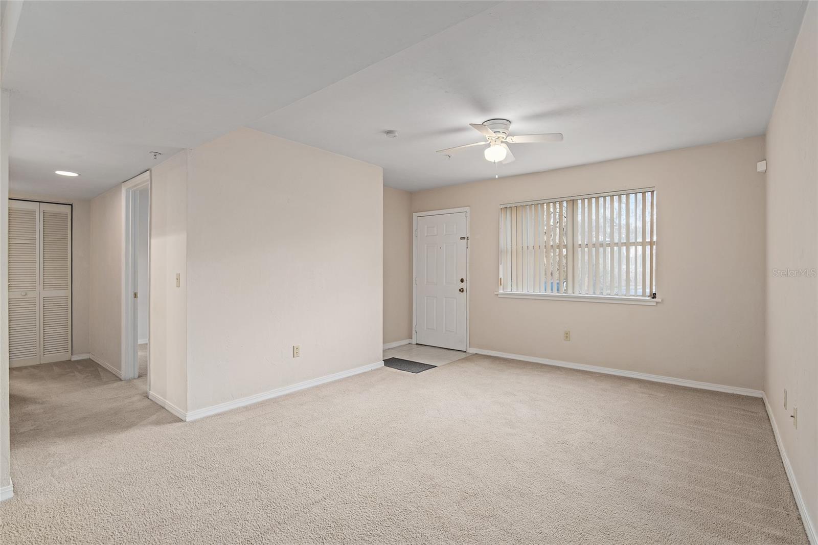 2360 SW ARCHER RD #607 photo 4