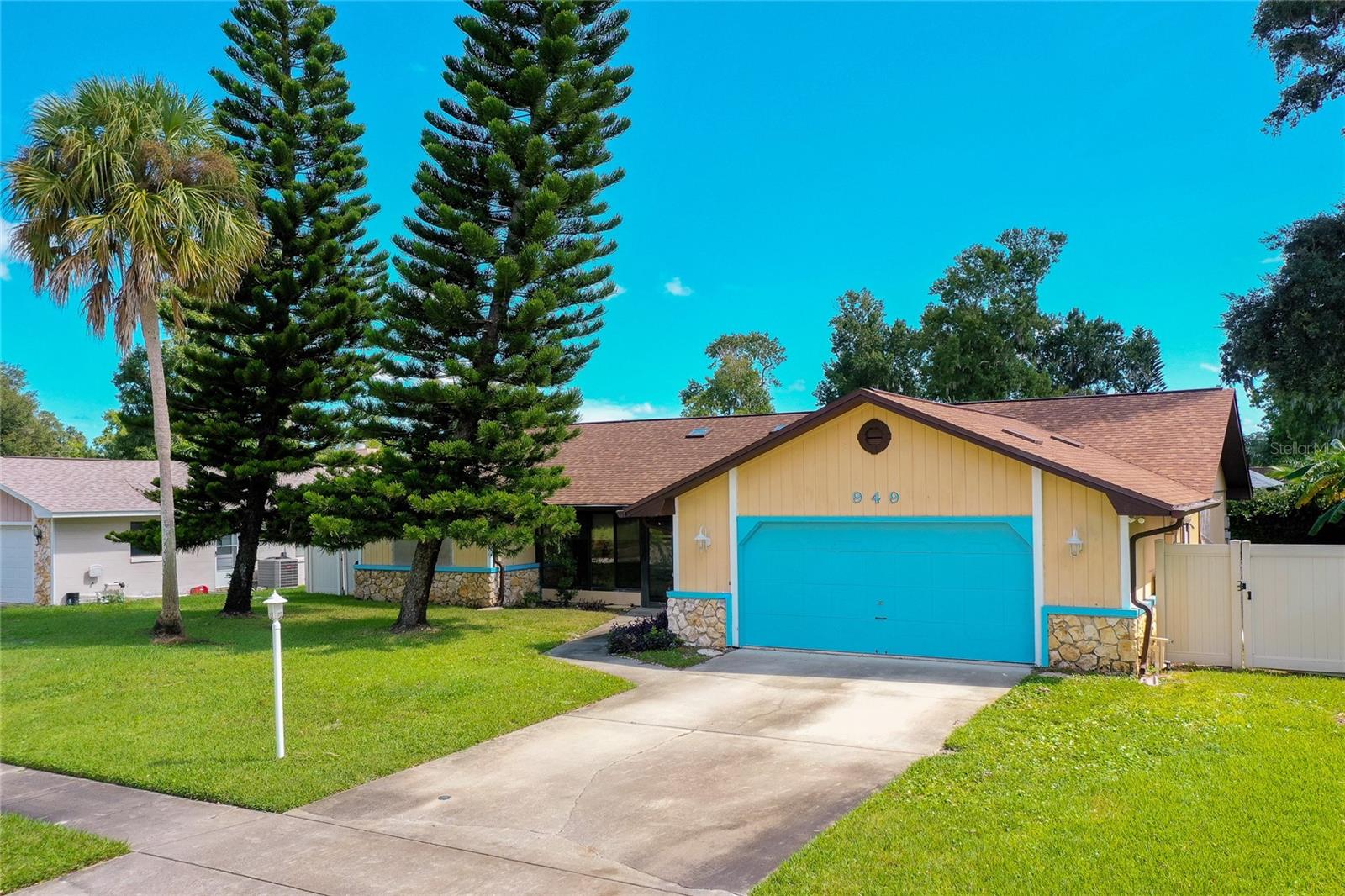 949 TALL PINE DR — home for sale