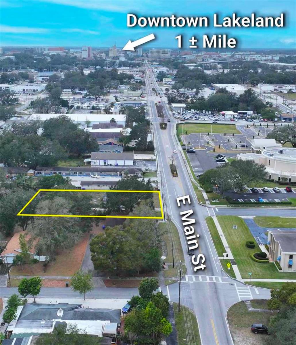 1349 E MAIN ST photo 2