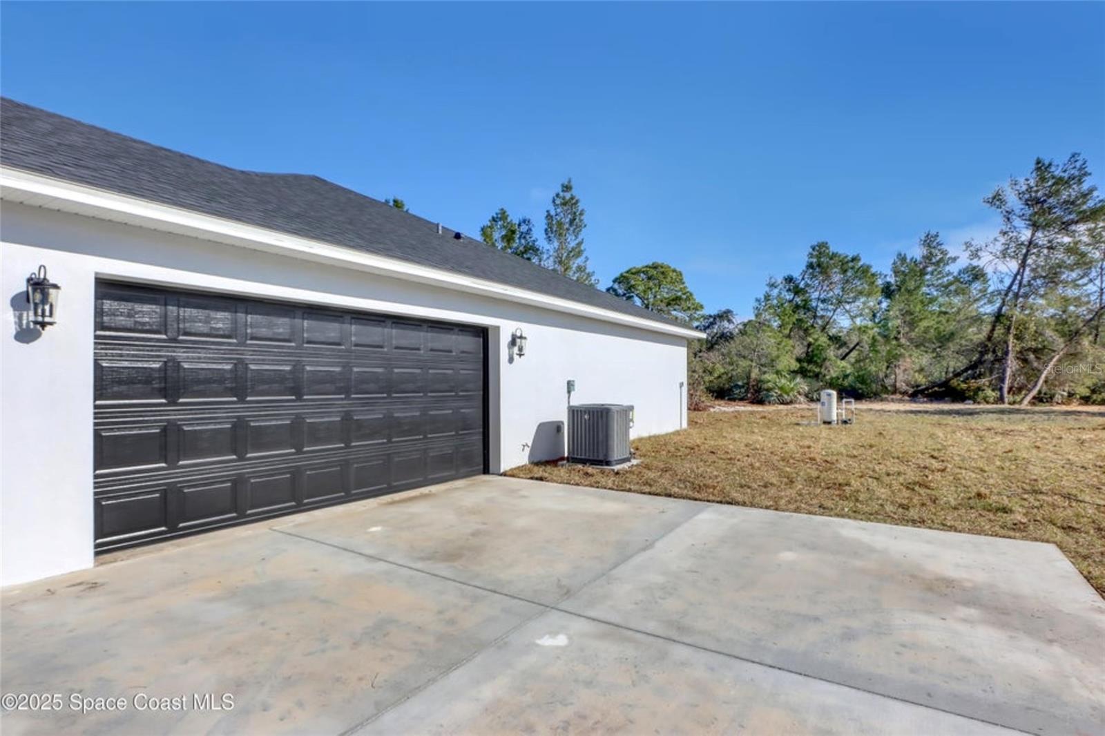 5245 BLOUNTS RIDGE photo 3