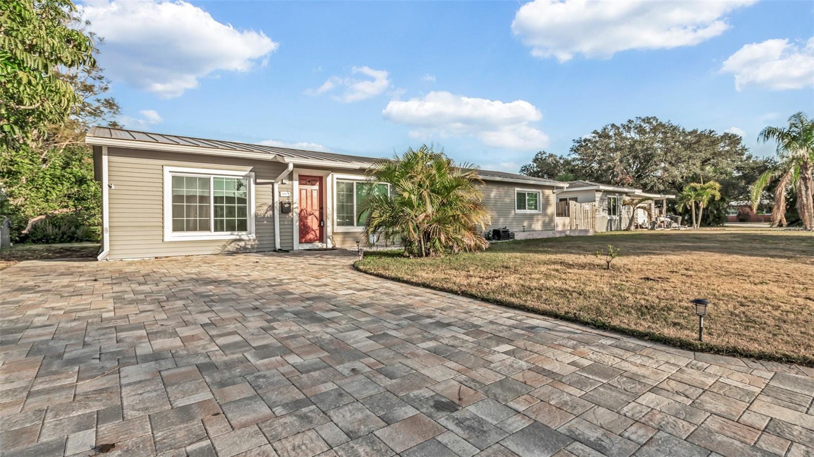3181 66TH WAY N — home for sale