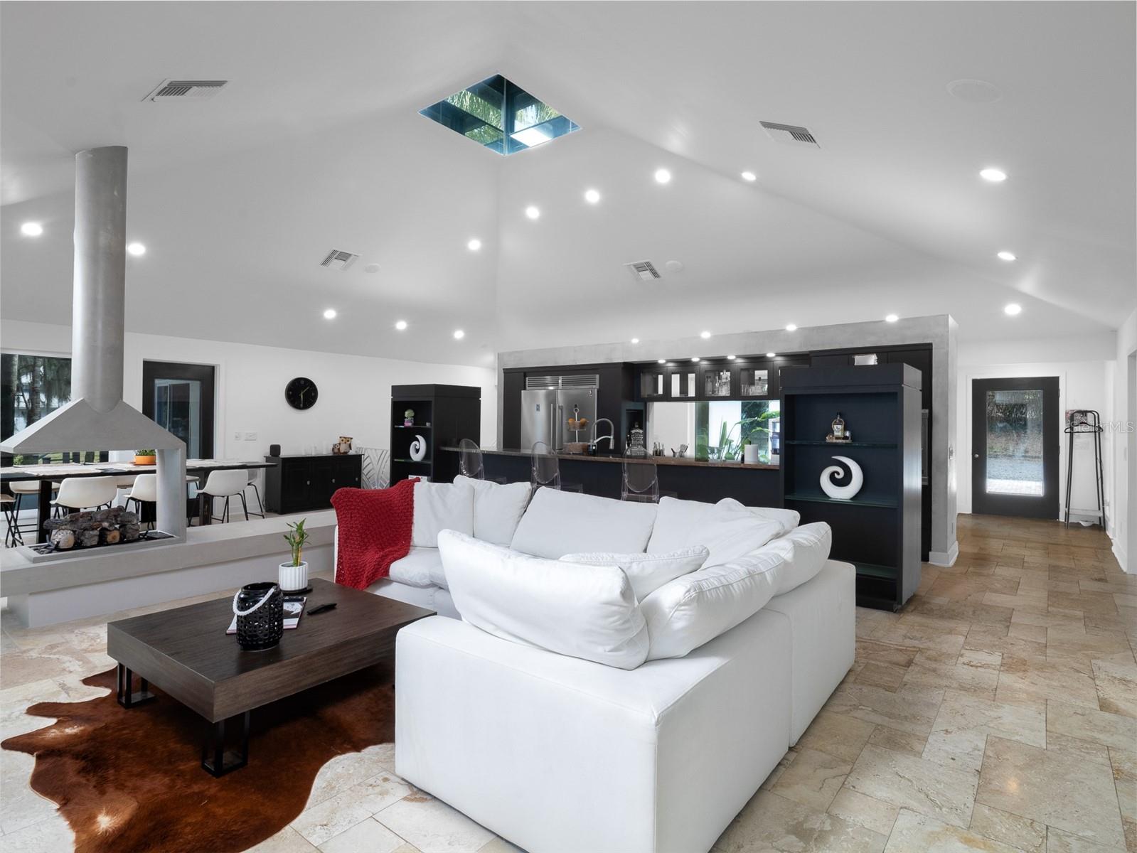 13061 SE 158TH LN photo 5