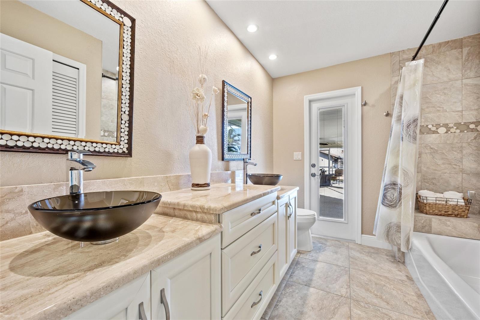 400 CORONADO DR photo 4